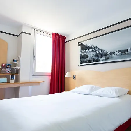 Hotel Design Grenoble Parc Des Expositions 3*